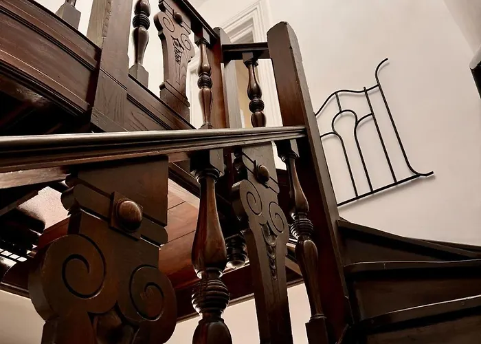 Into The Arc, Palace Of The Ambassadors, Coppedé Apartamento