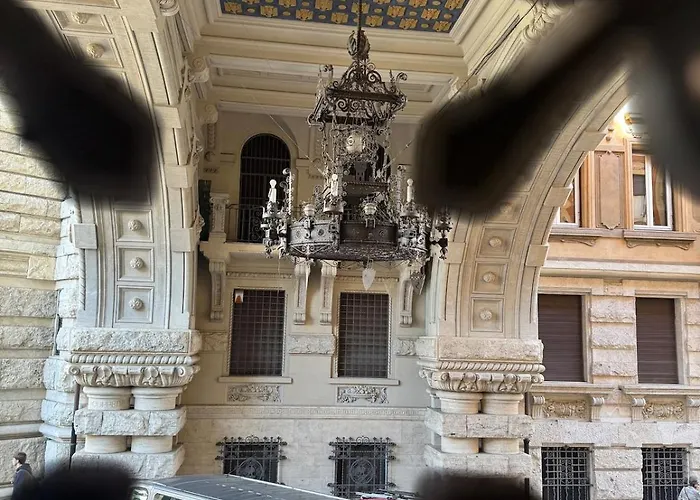 Into The Arc, Palace Of The Ambassadors, Coppede Apartment Rom